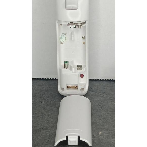 Wii Remote W/ Nunchuck RVL004 Tested - Picture 5 of 8